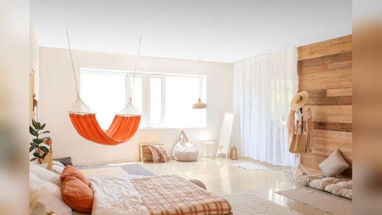 How to Hang a Hammock Inside