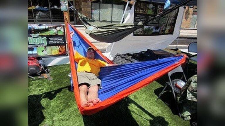 How to Sleep in a Hammock: Ultimate Guide for Restful Nights