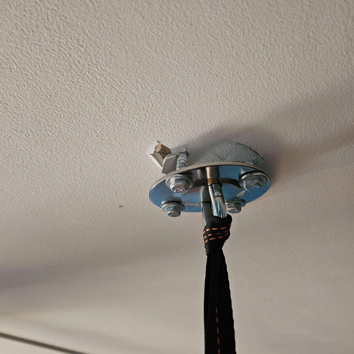 How To Hang A Hammock Chair From Ceiling