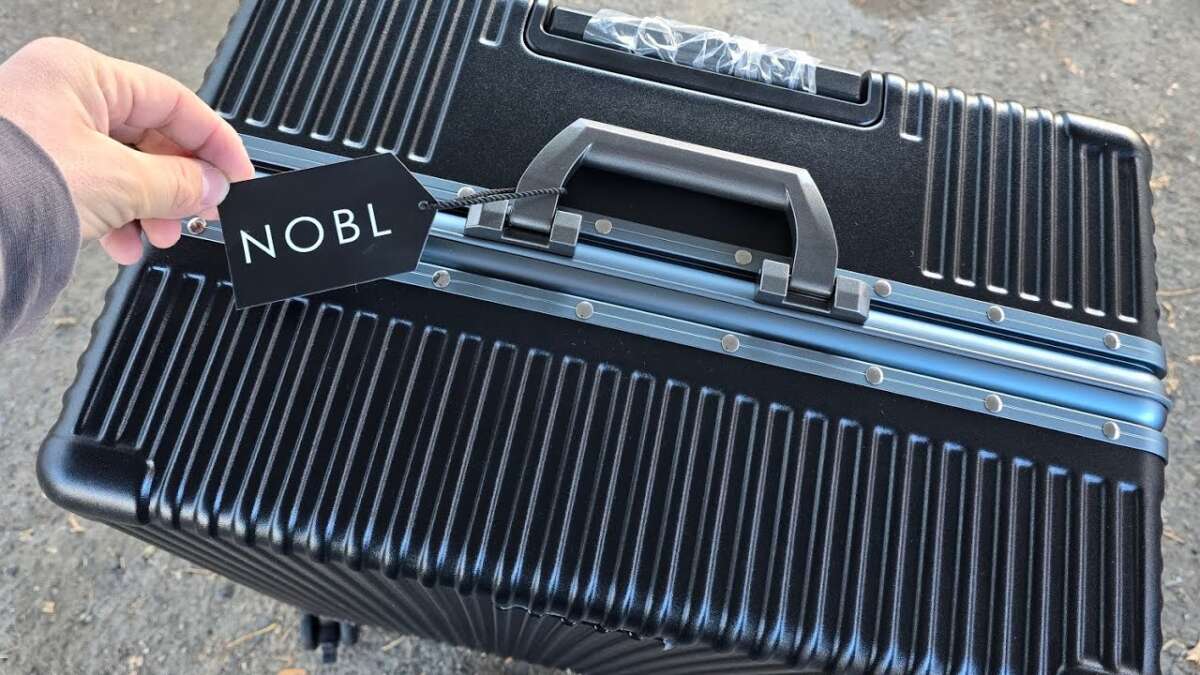 How To Open A Nobl Suitcase